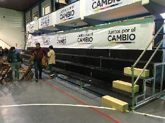Alquiler de tribunas 15,4m x 2,2m x 1,5m de altura Alquiler de tribunas